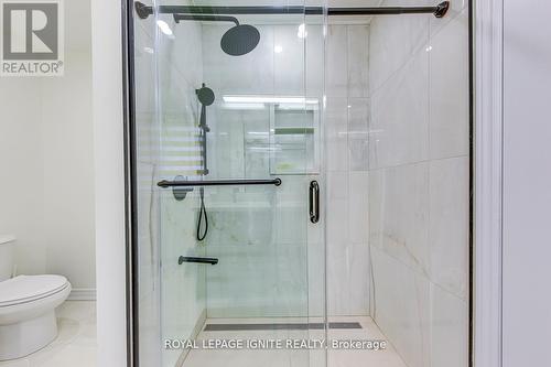 30 Streamline Drive, Brampton, ON - Indoor Photo Showing Bathroom