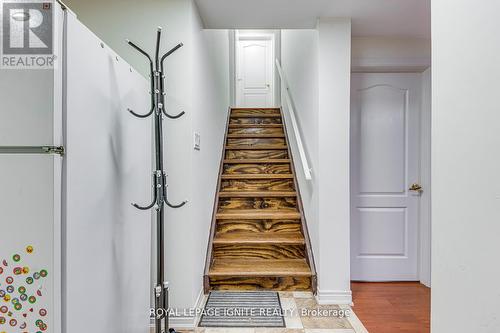 30 Streamline Drive, Brampton, ON - Indoor Photo Showing Other Room