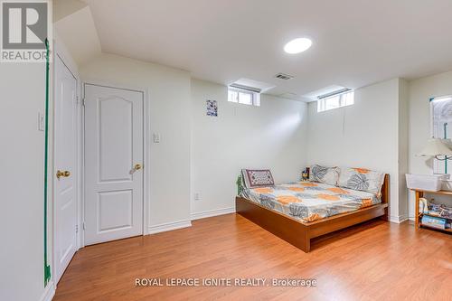 30 Streamline Drive, Brampton, ON - Indoor