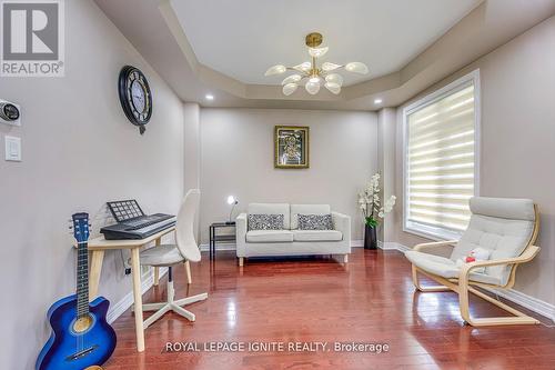 30 Streamline Drive, Brampton, ON - Indoor