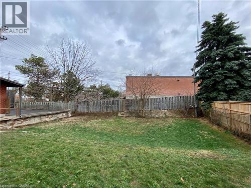 34 Burn Place Unit# 5, Kitchener, ON - Outdoor