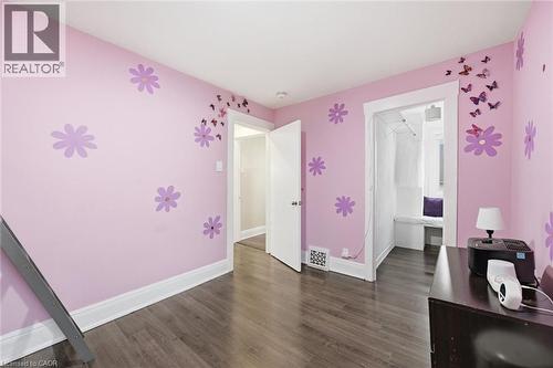 Hidden nook - 46 Mayflower Avenue, Hamilton, ON - Indoor