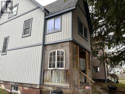 255 FIRST STREET Gananoque, ON K7G 2J3