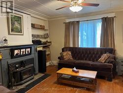 255 FIRST STREET Gananoque, ON K7G 2J3