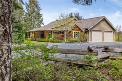 905 Rivers Edge Dr  Nanoose Bay, BC V9P 9L6