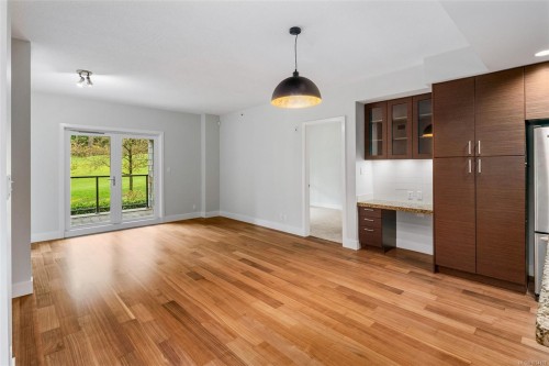 #113-1400 Lynburne Pl, Langford, BC - Indoor