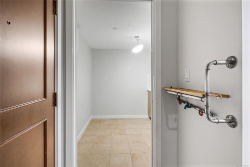 #113-1400 Lynburne Pl, Langford, BC - Indoor