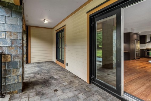 #113-1400 Lynburne Pl, Langford, BC - Outdoor With Exterior