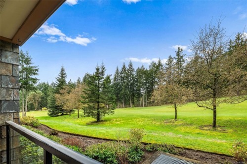 #113-1400 Lynburne Pl, Langford, BC - Outdoor