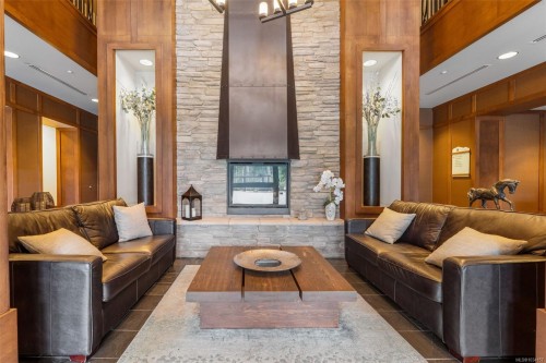 #113-1400 Lynburne Pl, Langford, BC - Indoor Photo Showing Living Room