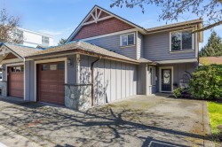 3213 Ernhill Pl Langford, BC V9C 0C6