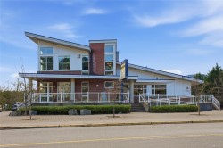 201-1629 Townsite Rd Nanaimo, BC V9S 1N3