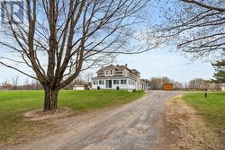 5349 BOWESVILLE ROAD Ottawa, ON K1X 1B8