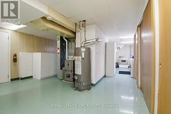 lots of storage everywhere - 