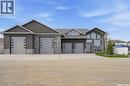 7 Loewen Court, Warman, SK  - Outdoor With Facade 