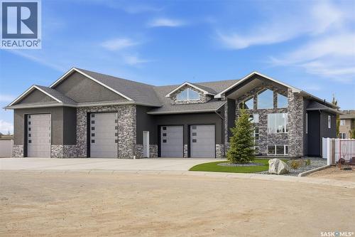 7 Loewen Court, Warman, SK - Outdoor With Facade