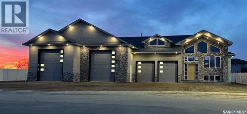 7 Loewen Court, Warman, SK - Outdoor With Facade