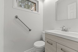 Powder room - 