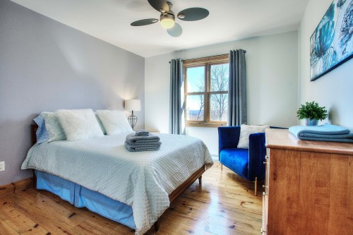 Chambre à coucher - 100 Rue Des Pentes, Mont-Blanc, QC - Indoor Photo Showing Bedroom