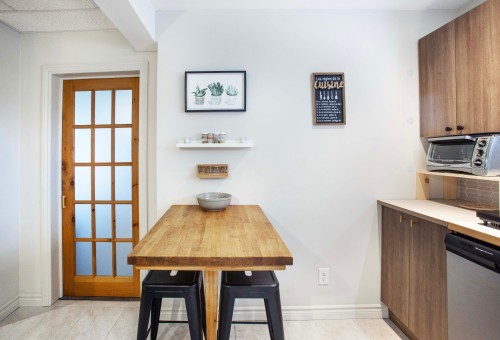 Coin-repas - 100 Rue Des Pentes, Mont-Blanc, QC - Indoor Photo Showing Kitchen