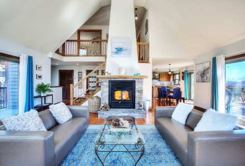 Salon - 100 Rue Des Pentes, Mont-Blanc, QC - Indoor Photo Showing Living Room With Fireplace