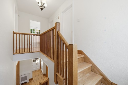 Staircase - 47 Ch. Ozias-Leduc, Mont-Saint-Hilaire, QC - Indoor Photo Showing Other Room