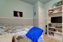 Bedroom - 