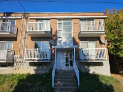 263 Rue Lahaie Laval (Pont-Viau), QC H7G 3B5