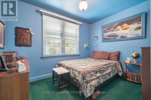2117 Edinburgh Drive, Burlington, ON - Indoor Photo Showing Bedroom