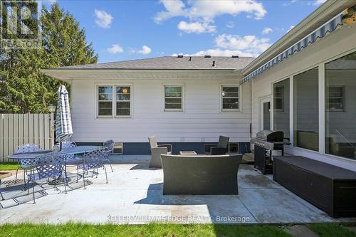 2117 Edinburgh Drive, Burlington, ON - Outdoor With Deck Patio Veranda With Exterior