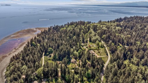 264 Sutil Rd, Quadra Island, BC 