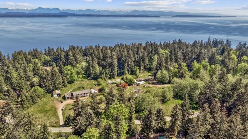 264 Sutil Rd, Quadra Island, BC 