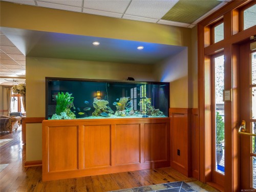 302-2326 Harbour Rd, Sidney, BC - Indoor Photo Showing Other Room