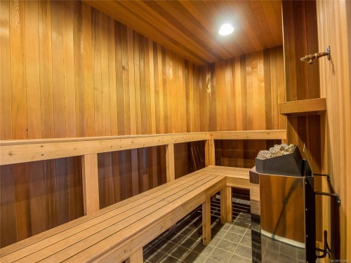 302-2326 Harbour Rd, Sidney, BC - Indoor Photo Showing Other Room
