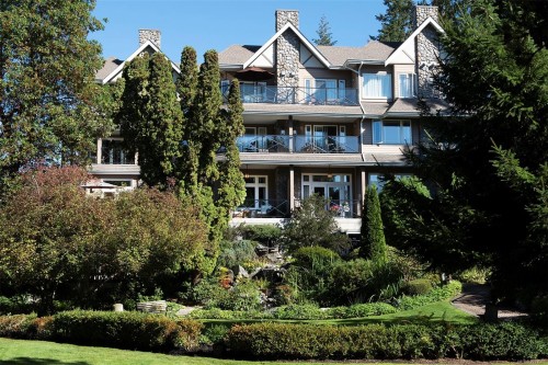 302-2326 Harbour Rd, Sidney, BC - Outdoor With Balcony With Facade