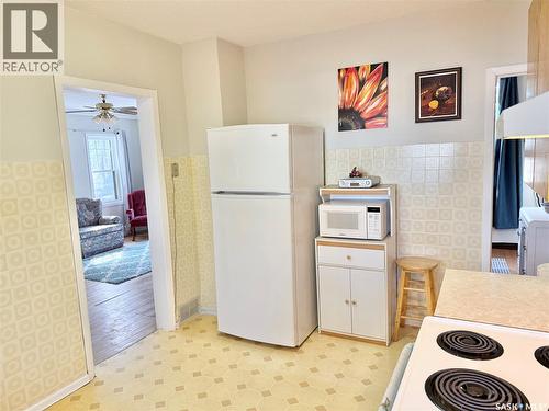 115 Carl Erickson Avenue E, Shell Lake, SK - Indoor Photo Showing Kitchen