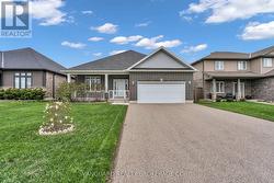 18 CROCUS AVENUE Tillsonburg, ON N4G 5S9