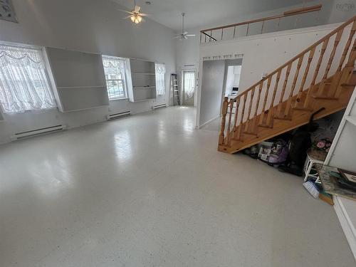 2 Pine Ridge Rd, Lower South River, NS 