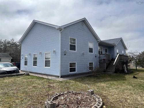 2 Pine Ridge Rd, Lower South River, NS 
