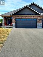 100 SPRUCE GARDENS COURT Belleville, ON K8N 0B5