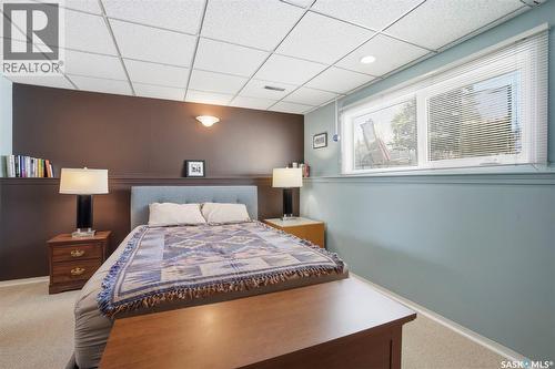 625 Guelph Crescent, Saskatoon, SK - Indoor Photo Showing Bedroom
