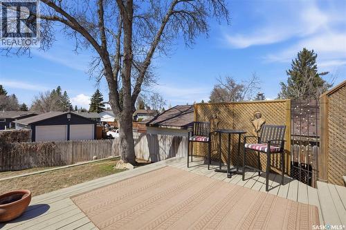 625 Guelph Crescent, Saskatoon, SK - Outdoor With Deck Patio Veranda