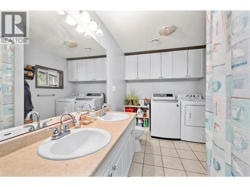 3381 Trinity Valley Road, Enderby, BC - Indoor Photo Showing Laundry Room