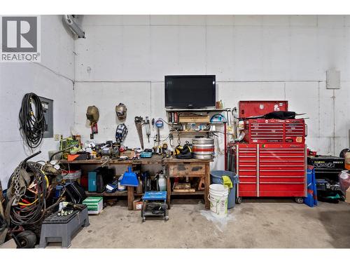 3381 Trinity Valley Road, Enderby, BC - Indoor Photo Showing Garage