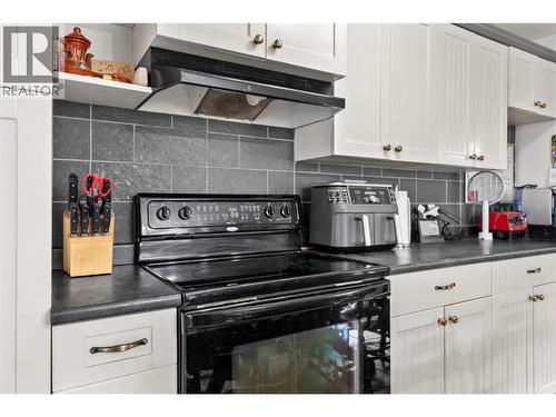 3381 Trinity Valley Road, Enderby, BC - Indoor Photo Showing Kitchen