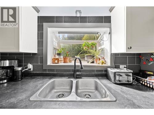 3381 Trinity Valley Road, Enderby, BC - Indoor Photo Showing Kitchen With Double Sink