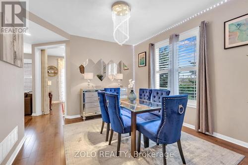 304 Leiterman Drive, Milton, ON - Indoor Photo Showing Dining Room