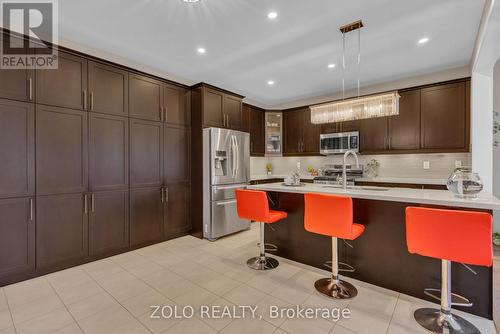 304 Leiterman Drive, Milton, ON - Indoor Photo Showing Kitchen