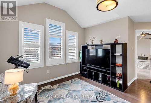 304 Leiterman Drive, Milton, ON - Indoor