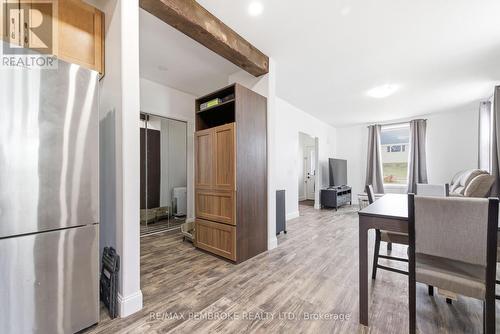 15 Alder Crescent, Deep River, ON - Indoor